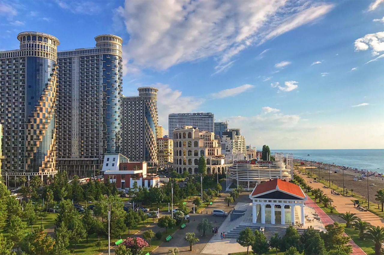 Orbi City Relax Батуми Екстериор снимка
