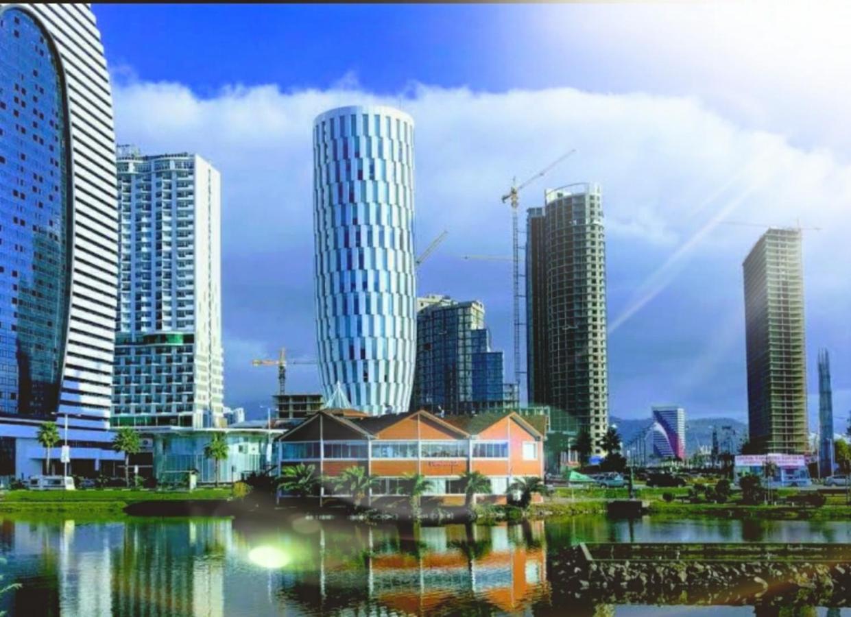 Orbi City Relax Батуми Екстериор снимка